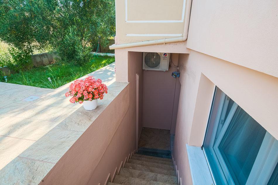 Villa Kaiti Лименария Екстериор снимка